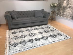 איך לבחור את השטיח המושלם לסלון הבית
